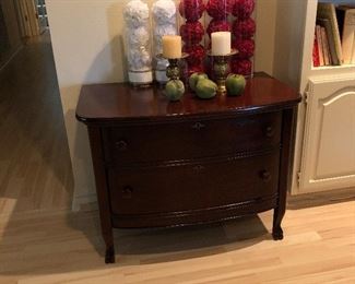 Small 2 door chest