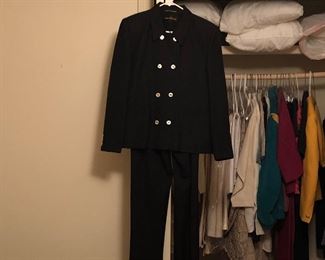 Linen pants suit
