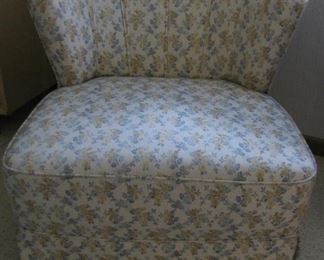 Midcentury Modern Chair with Swivel Base