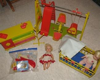 Suzy Cute Dolls with Clothes - Accessories