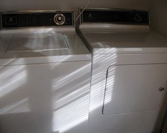 Matching Washer Dryer Set