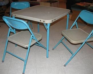 1950's Children's Samsonite Table with Chairs