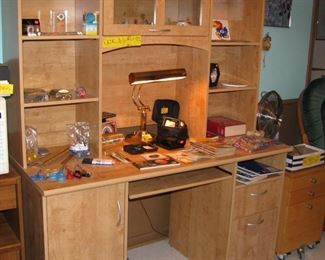 Very Nice Wood Desk