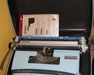 Vintage Portable Type Writer