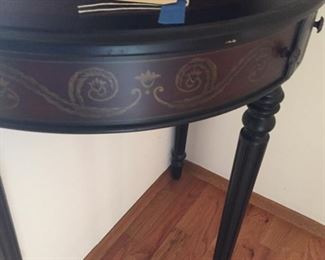 little entry table with drawers