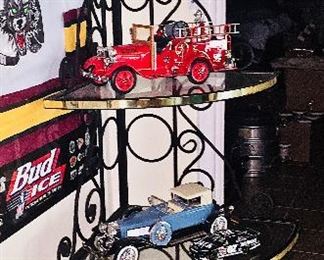 Collectible: 4 JIM BEAM car decanters, empty: Red engine fire truck, yellow car, green car, blue car. Stand included.
