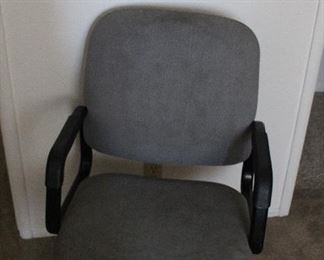 rolling desk chair