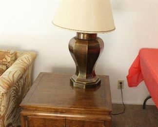 oriental style end table with lamp