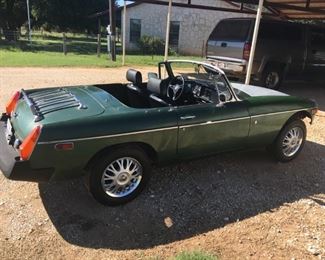 1979 MGB convertible has several boxes of new parts and interior with it