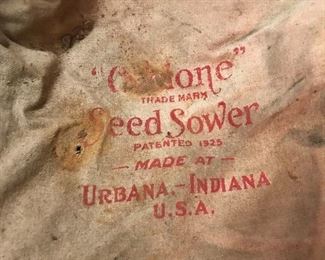 1950's seed throwe