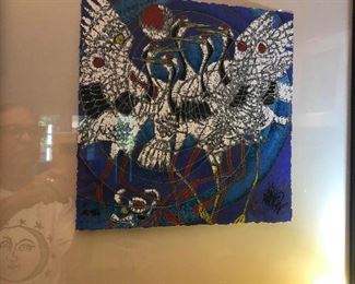 THERE IT IS AGAIN! There's a gremlin on the frame! Do you see it? Tell me you see it. I'm not crazy