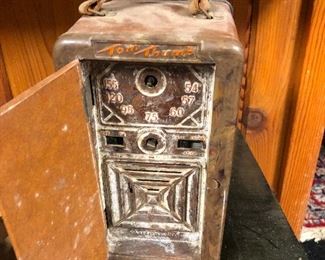 Box containing Druid runes