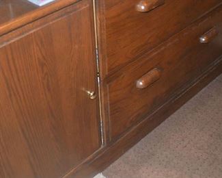 credenza