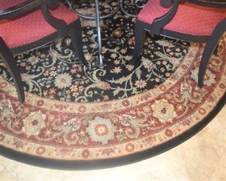 round area rug