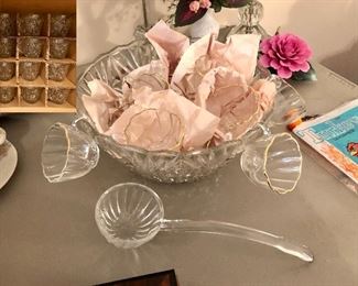 Punch bowl with extra cups (not shown) perfect for the holidays!