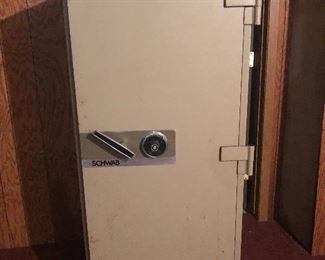 LARGE FIREPROOF SAFE