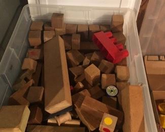 ANTIQUE TOYS, WOOD BLOCKS