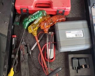 601: Matco Quick Probes, Car Quest Relay Test Jumper Kit, Surpro Circut Tester, and More
Also includes Enerpac E66331, Matco Quick Probe KVarc, COP, and EFI. Car Quest STL56810, and ADT 11 Piece Noid Light Set