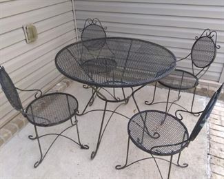 Metal patio set