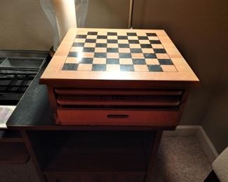 Complete chess set