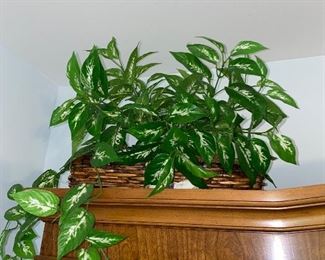 FAUX FLOWERS