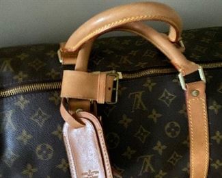 AUTHENTIC LOUIS VUITTON MONOGRAM KEEPALL 60 DUFFLE