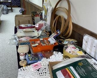 SEWING NOTIONS / FABRIC