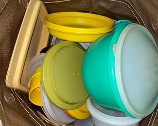TUPPERWARE