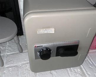 SENTRY SAFE