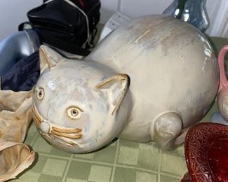 POTTERY CAT FIGURINE