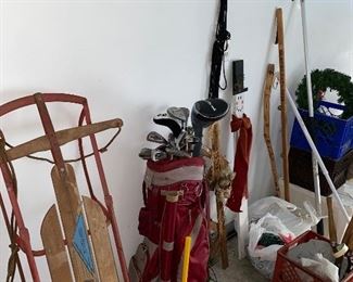GOLF CLUBS