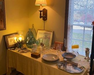 HOME DECORATIONS AND LAMPS