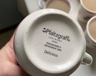 PFALTZGRAFF “DELICIOUS” CHINA SET