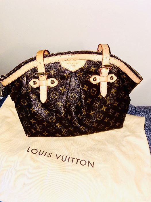 AUTHENTIC LOUIS VUITTON TIVOLI GM