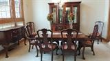 Thomasville dining room set.