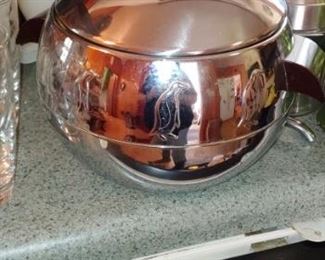Mid century modern ice bucket penguin