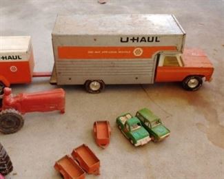 Great vintage metal U haul truck