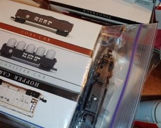 Miniature train cars