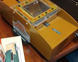 Call card shuffler