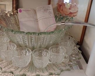 Tiara punch bowl