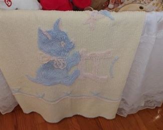Lovely vintage Chenille can’t baby spread