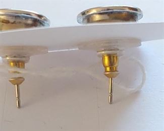 14 karat gold and large selection of vantage and quality jewelry