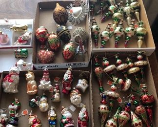 Figural & glass Xmas ornaments (newer)