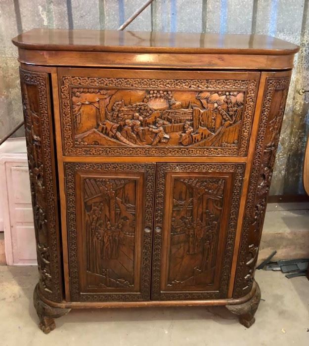 SM3002: Rococo Style Antique Hideway Carved Wooden Bar https://www.ebay.com/itm/123960462940