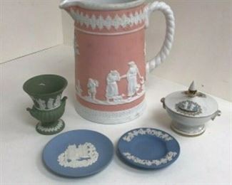 DG08: 5 pieces of Jasperware --two are marked Wedgwood https://www.ebay.com/itm/113945947847