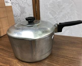LAN727: Magnalite 4 qt Pot Local Pickup $35 https://www.ebay.com/itm/123960458074
