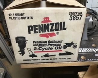 FULL CASE UNOPENED QUART BOTTLES  OF PENNZOIL 2 CYCLE OIL