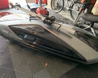 Thule Car top carrier