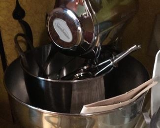 Sunbeam mixer in perfect condition