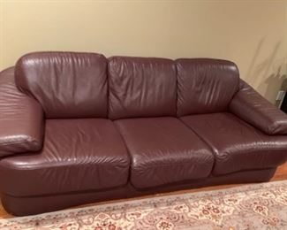 108. Salotti Natuzzi Italian Leather Sofa (92" x 41" x 34")
